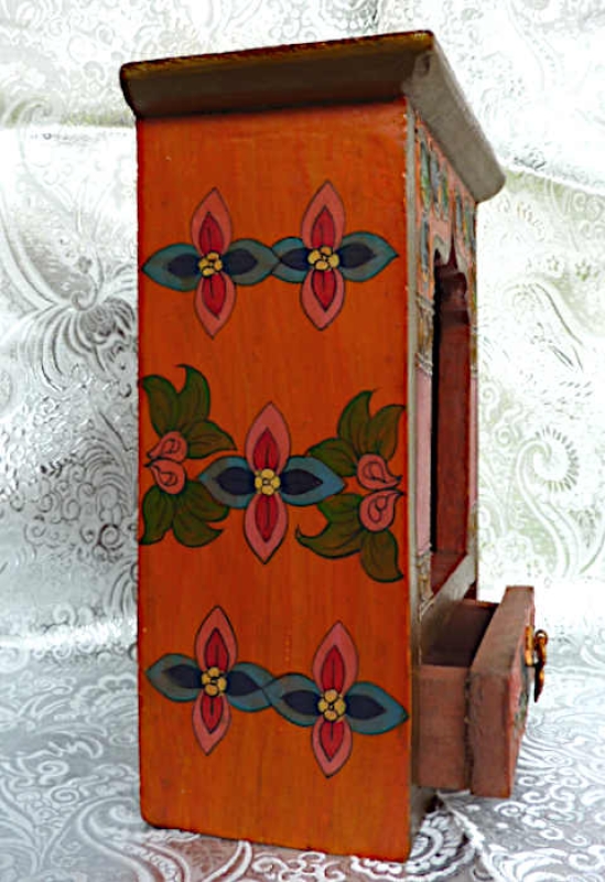 Hausaltar klein, seitliche Ansicht